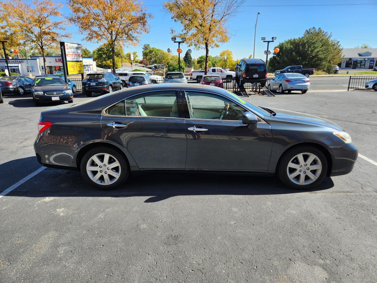 2007 LEXUS ES 350 SEDAN (JTHBJ46G972) with an 3.5L V6 DOHC 24V engine, located at 8595 Washington St., Thornton, CO, 80229, (303) 287-5511, 39.852348, -104.978447 - Photo#4